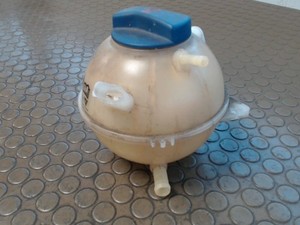 Ausgleichsbehälter Seat Toledo 1.6 1 M 1J0121403A 12 Monate Garantie