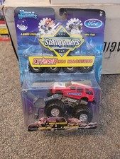 2000 MUSCLE MACHINES STAMPERS EXTREME 4X4 FORD EXPEDITION SIGILLATO cambio gomme