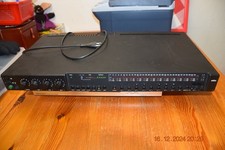 F&uuml;r Enthusiasten der legend&auml;ren Braun slim line- Studioline: der receiver