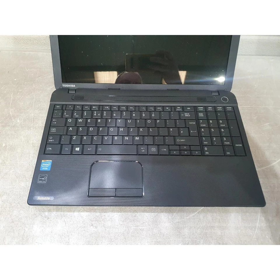 Toshiba Satellite C50-A-1CK PSCG6E-09601CEN Laptop 15.6" LCD USB HDMI For Parts - Image 4 of 4