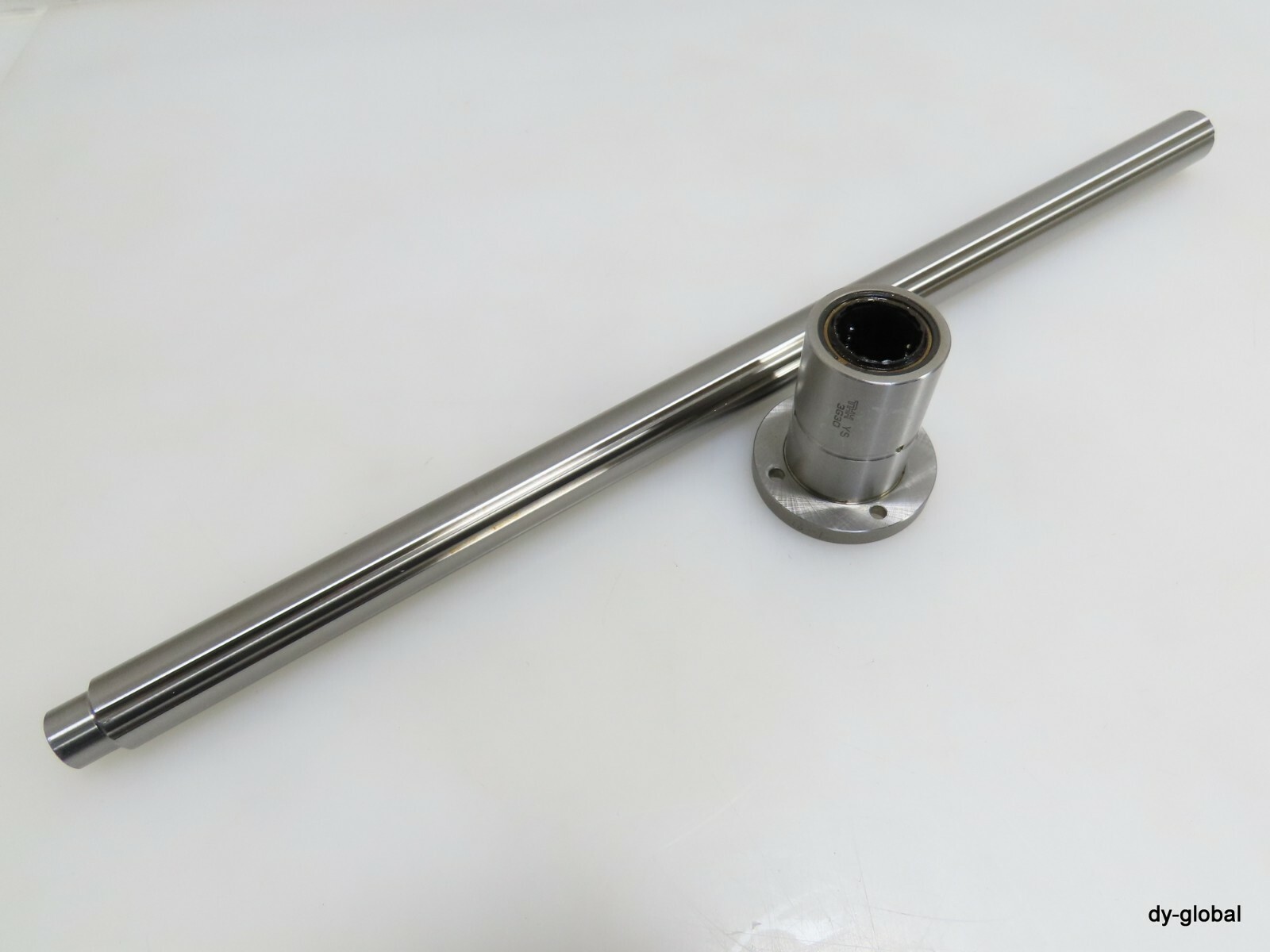 THK Used ball spline LF25UU+517L 1shaft 1nut linear vertical move 