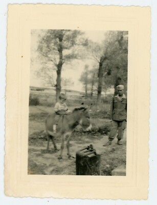 PHOTO SNAPSHOT 1955, Souk El Djemaa not yet 2 years & already goumier rider