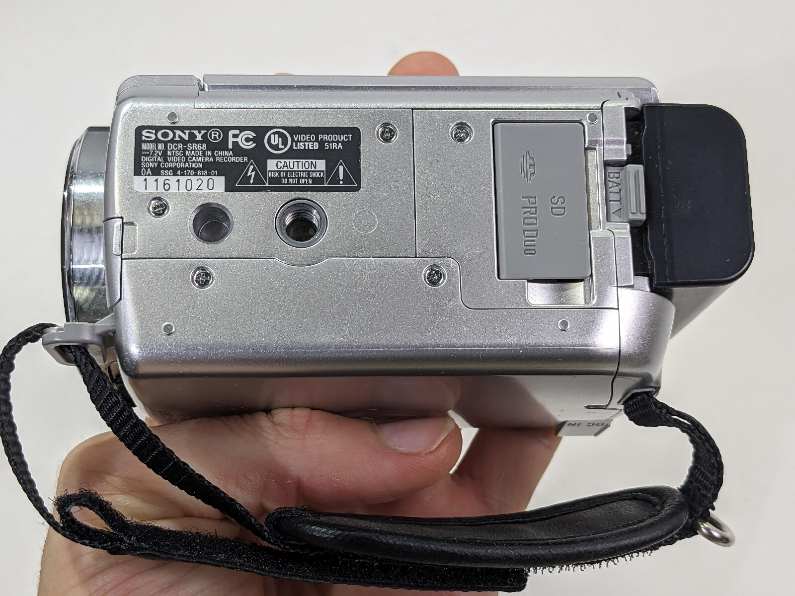 Free returns / untested / Sony DCR-SR68 Flash Media Camcorder w/ Battery