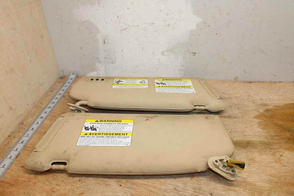 06-14 Subaru B9 Tribeca - Driver Passenger Sun Visor Set Tan Cloth HomeLink OEM - Image 3 of 4