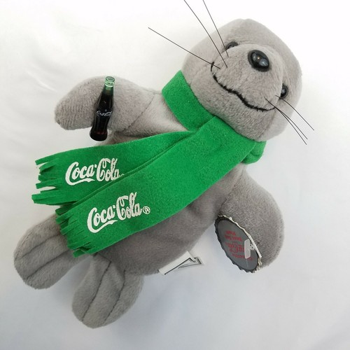Coca Cola Coke Robbe grün Schal Plüschtier Weihnachten Sitzsack Stofftier 1998