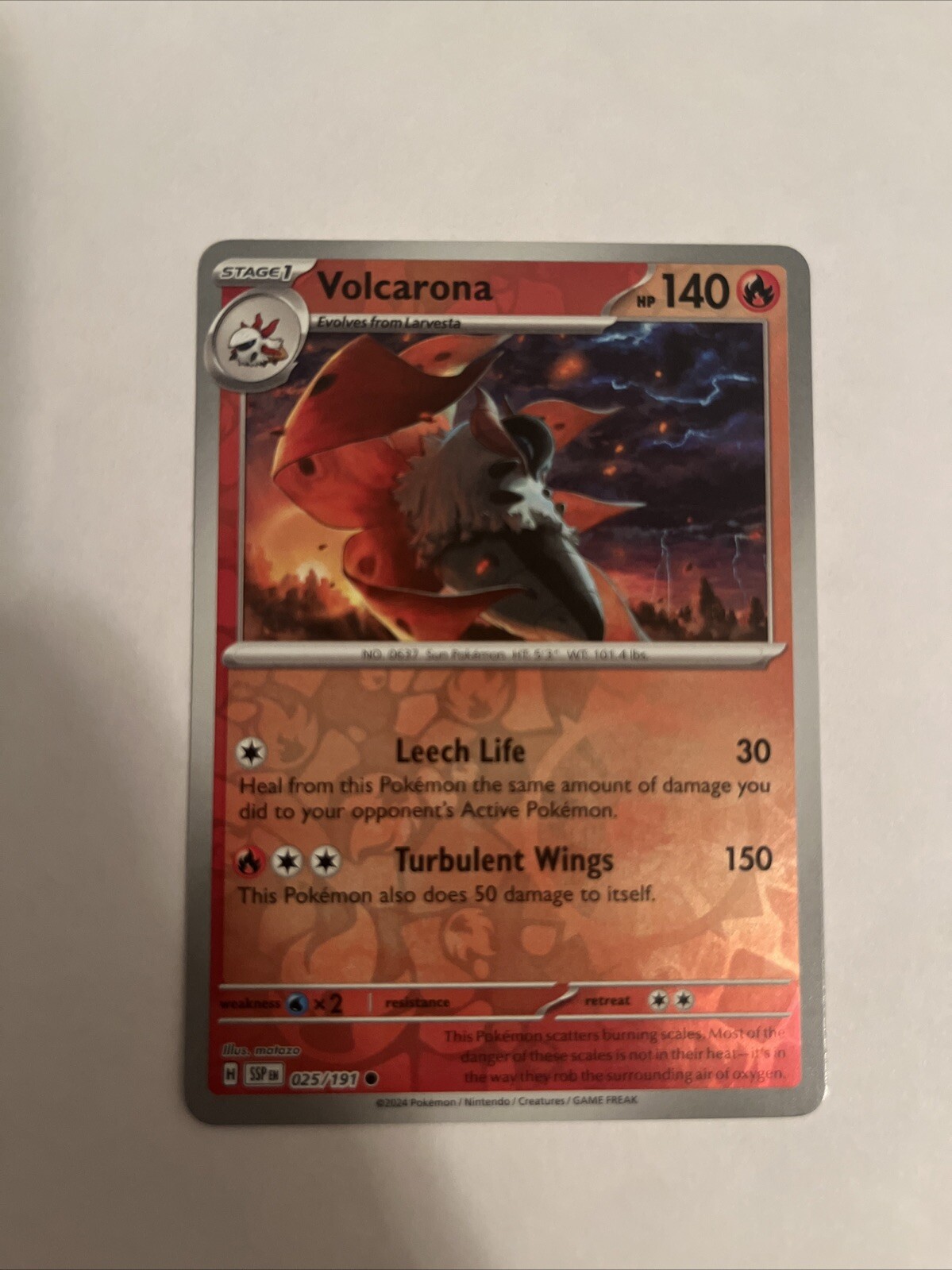 VOLCARONA 025/191 SURGING SPARKS POKEMON (REVERSE HOLO, NM)
