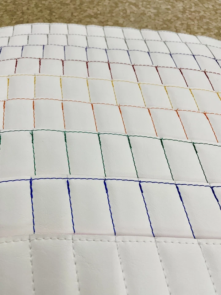 Fundas de asiento de bicicleta Banana personalizadas BLANCO color vinilo Schwinn Stingray Low Rider Foto 4 de 4