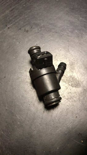 BMW E36 316i 318i M43 Einspritzdüsen Einspritzventile 1247931