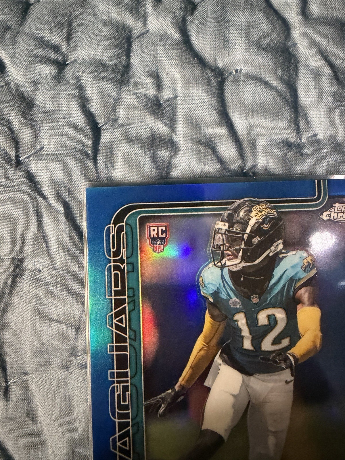 2025 Topps Chrome Travis Hunter Auto True Blue /150 RA-THU view 4