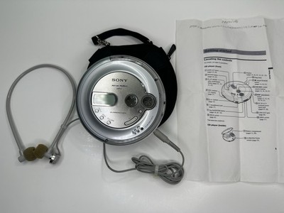 SONY WALKMAN D-NE710 CD MP3 PLAYER DIGITAL MEGABASS BATTERIES HEADPHONES CASE
