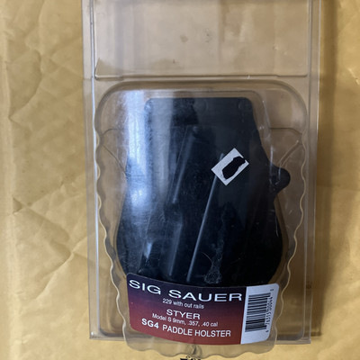 Fobus Sig Sauer 229 W/O Rails Steyr Model S Right Hand Paddle Holster SG4 (H)
