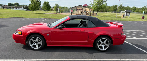2004 Ford Mustang GT Convertible