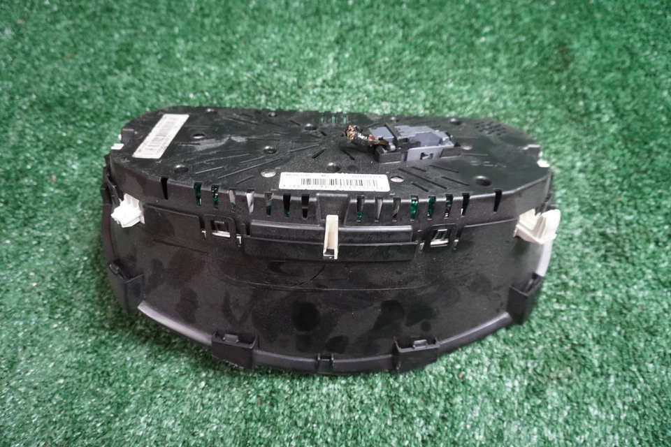 2011 2012 SUZUKI SX4 medidor de velocidade cluster fabricante de equipamento original 92K milhas 3411054L41 - Imagem 2 de 4