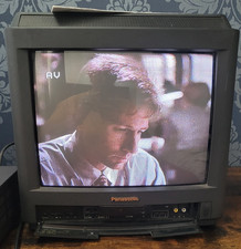Panasonic TX-15M1T 14&rdquo; CRT TV Retro Gaming Television Black Scart Colour TV UK