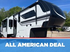 2026 Grand Design Influence 3904BH