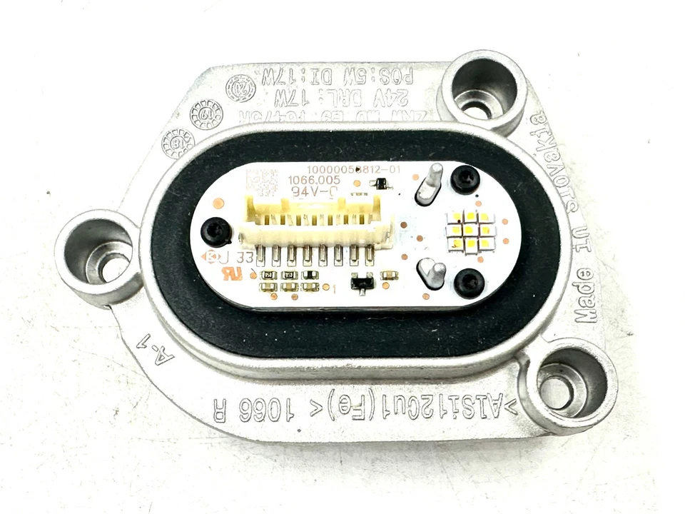 Se adapta a OEM 20-24 MAN TGM TGS TGX Faro LED DRL Módulo RH 812581010042 Foto 3 de 3