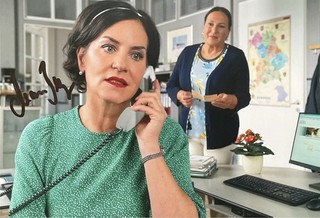 Marisa Burger Handsigniertes Autogramm 15x10 Schauspielerin