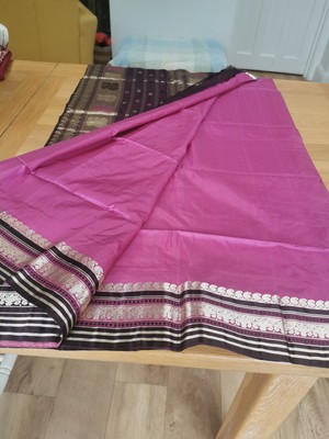 Indischer Seidensari