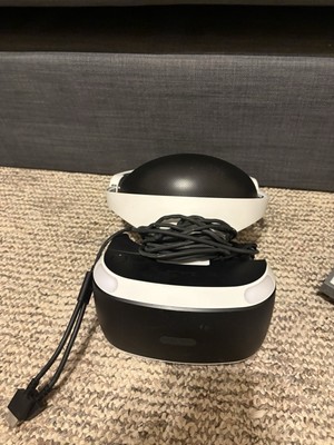 Sony PlayStation VR Headset Room-Scale VR w/ Motion Controllers