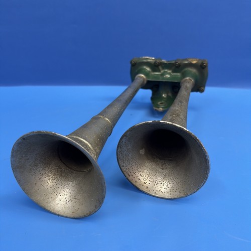 Vintage BW Dual Trumpet Air Horn 12.5” & 10” Untested Truck Boat Train