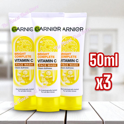 Garnier Skin Naturals Bright Complete Vitamin C Face Wash - 50ml pack  3