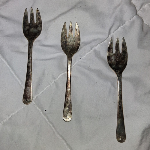 Oneida Community Plate Silver Plated Forks Set of 3 Solid Handle Flatware