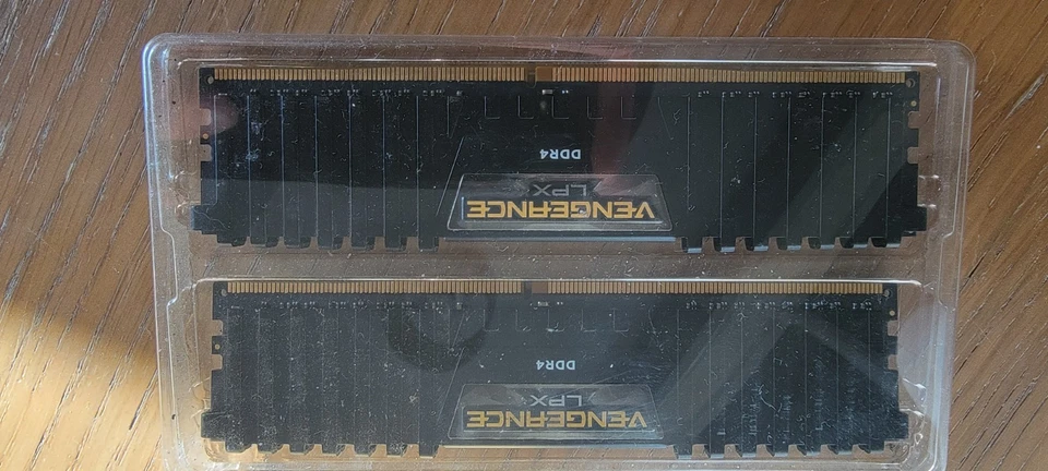 Corsair Vengeance LPX 2x8GB DDR4 DRAM 3200Mhz Memory Kit Cl16 - Image 4 of 4