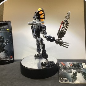 LEGO Bionicle Toa Nuparu complete w/ instructions and canister AH020110