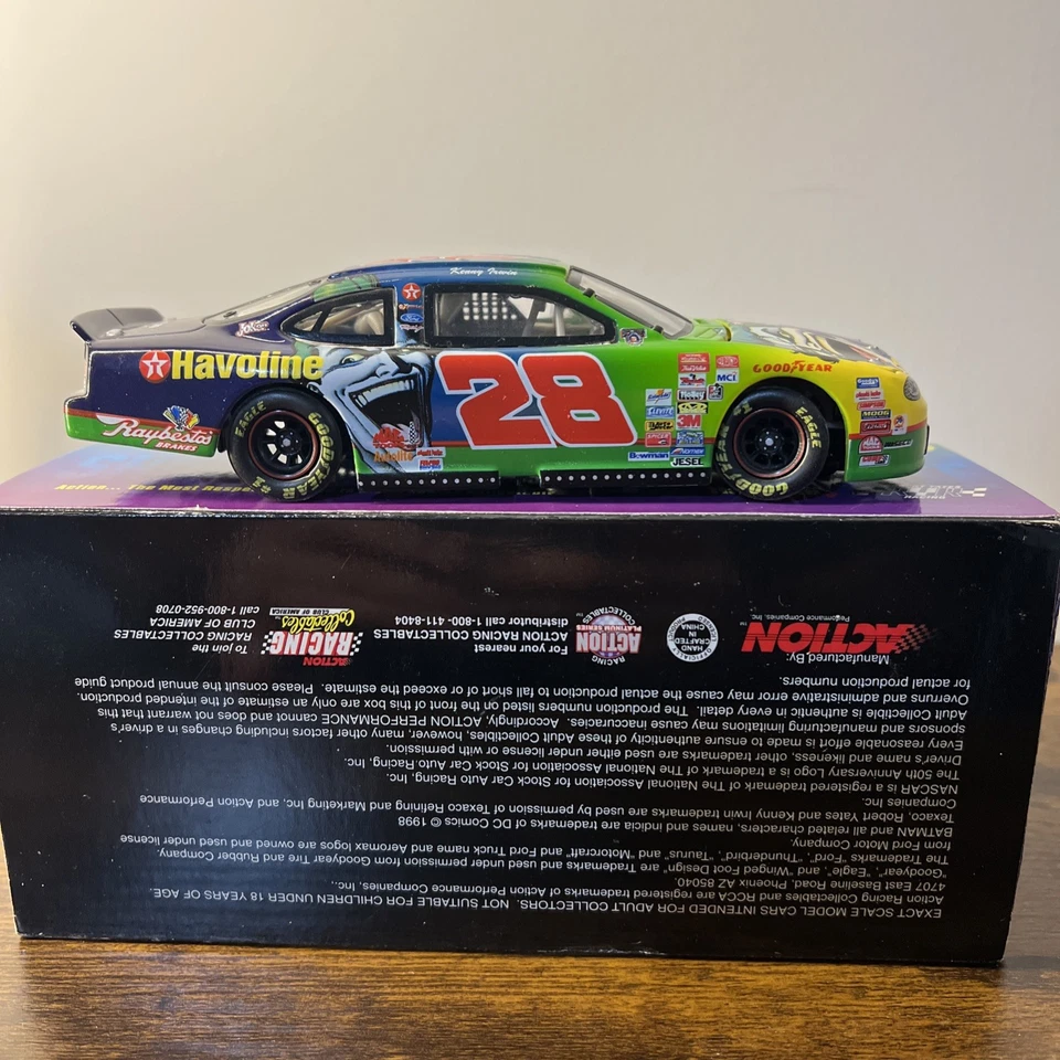 🔥Kenny Irwin 1998 Joker Bundle – 1:32 Car & 1/3 Helmet Action DC - Image 4 of 4