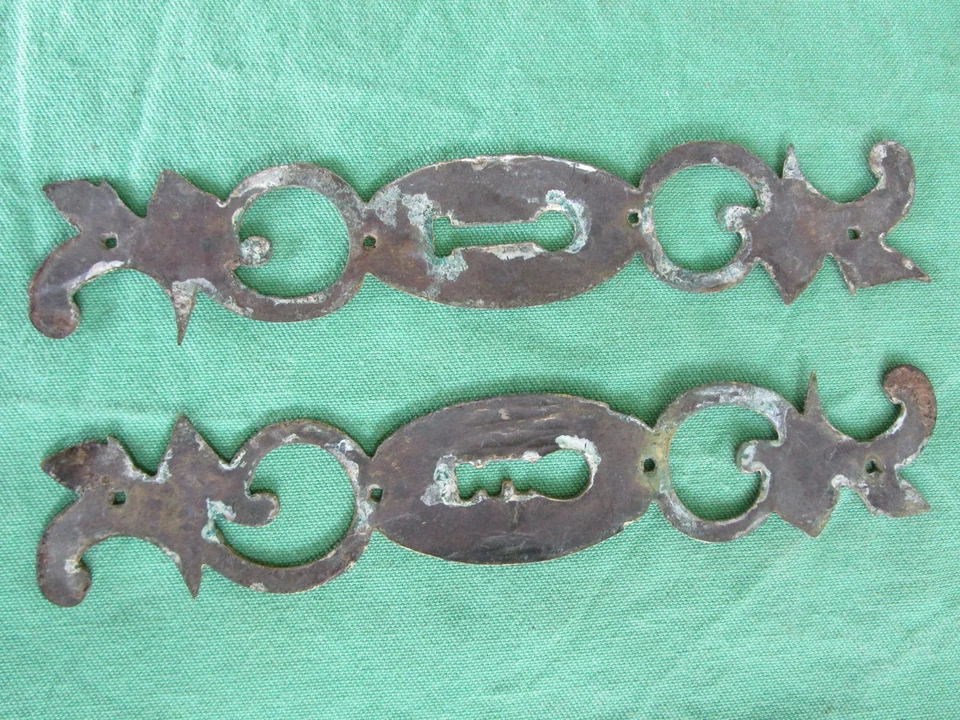 2 entrées serrure laiton ouvragée porte meuble armoire ancienne hauteur 17 cm - Photo 3/3