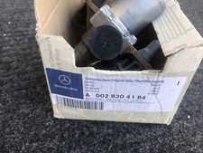2002 -06 Dodge Sprinter 2500 Passenger Heater Control Valve A 002 830 41 84