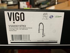 VIGO Edison VG02001STK3 One Handle Kitchen Faucet Pull Down Sprayer Stainless