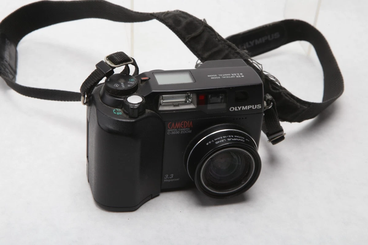 Olympus Camedia C-3030 Zoom Digital Cameras with DPOF Support for