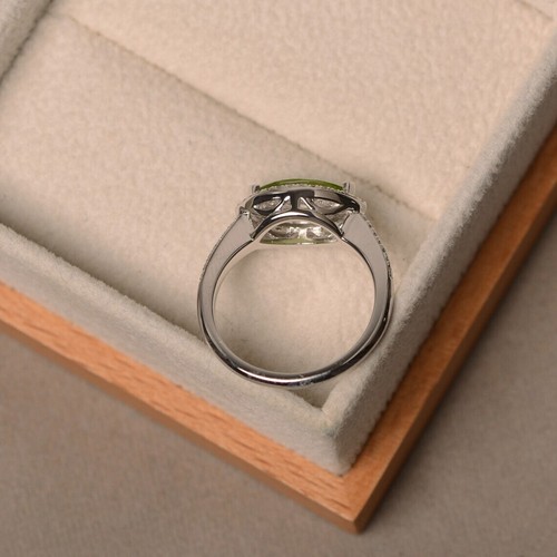 Green Peridot Women Ring Natural Gemstone 925 Sterling Silver Modern Ring - Picture 3 of 5