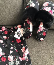 NEW Victoria's Secret Black  Red Floral Slippers Faux Fur Satin Bag Large 9/10
