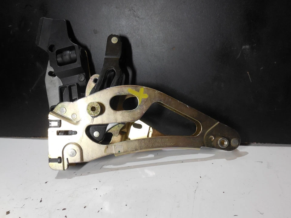 Left Trunk Frame Lock Bracket 2307900371 02-06 Mercedes Benz R230 SL500 SL600 - Image 2 of 4