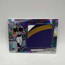 2019 Panini Spectra Monumental Memorabilia Psychedelic Miles Boykin #34 /5