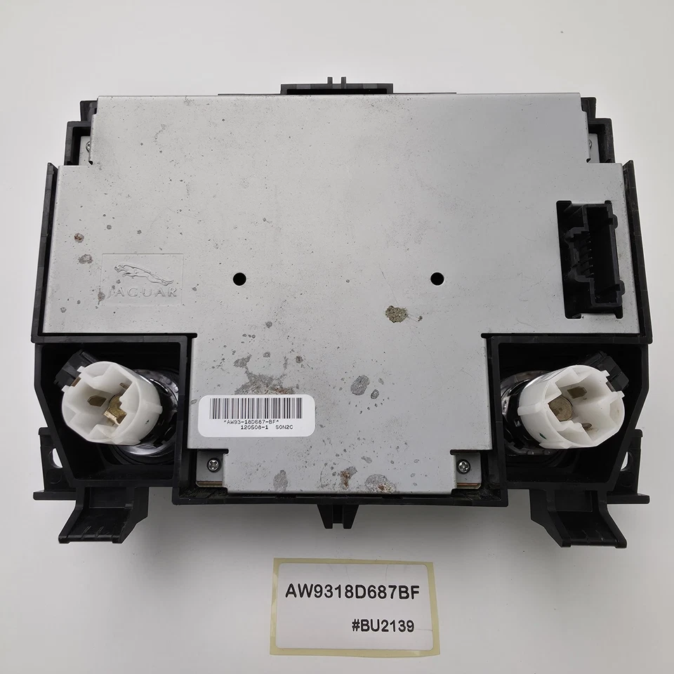2009-2016 Jaguar XJ Rear Heater Control Panel AW9318D687BF — 第 2/4 张图片