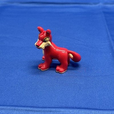 Neopets Red Lupe 2  Figure Thinkway Toys