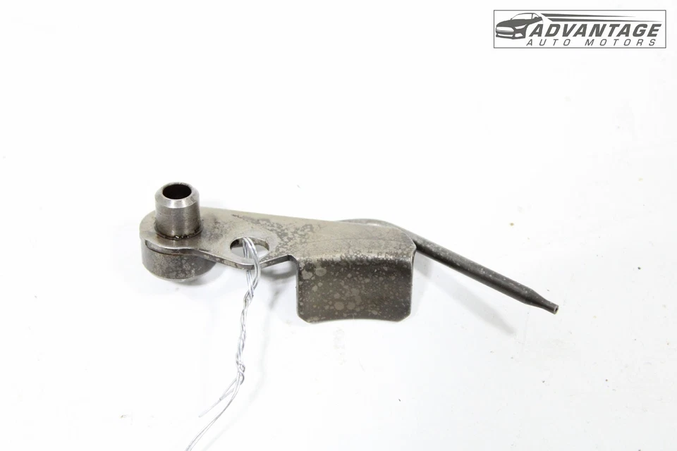 2013-2017 LAND RANGE ROVER SPORT ENGINE MOTOR PISTON OIL COOLER JET NOZZLE OEM - Image 4 of 4