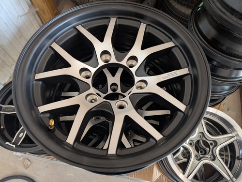 15" X 6", 6 LUG ON 5.5"  ALUMINUM TRAILER WHEEL - BLACK