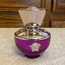 Versace Dylan Purple Eau de Parfum Spray 36ml...