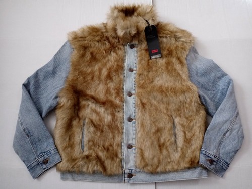 LEVI'S Oversized Faux Fur Furry Fury 