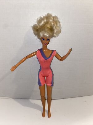 Barbie Matell 1997 Head Body Fully jointed arms & legs Bleach Blond Hair