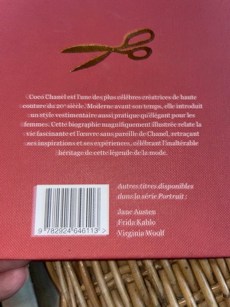 Coco,The Novel by Patricia CHANEL洋書　古書 Coco Chanel: An Intimate Life: Chaney, Lisa: 9780143122128