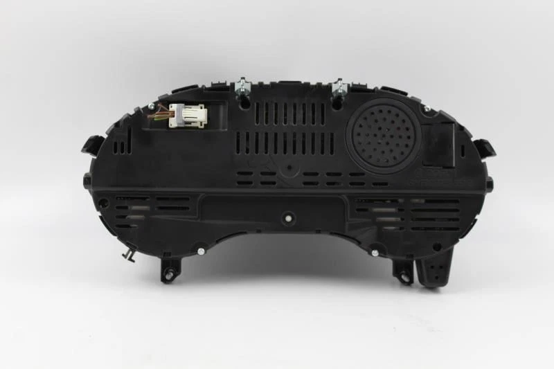 Velocímetro 35 k millas CLA250 ID 1179007600 se adapta a 14-15 MERCEDES CLASE CLA #2690 Foto 2 de 4