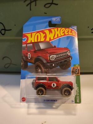 Hot Wheels ´21 Ford Bronco Mud Studs 1/5 – Modellauto, Rot, Short Card