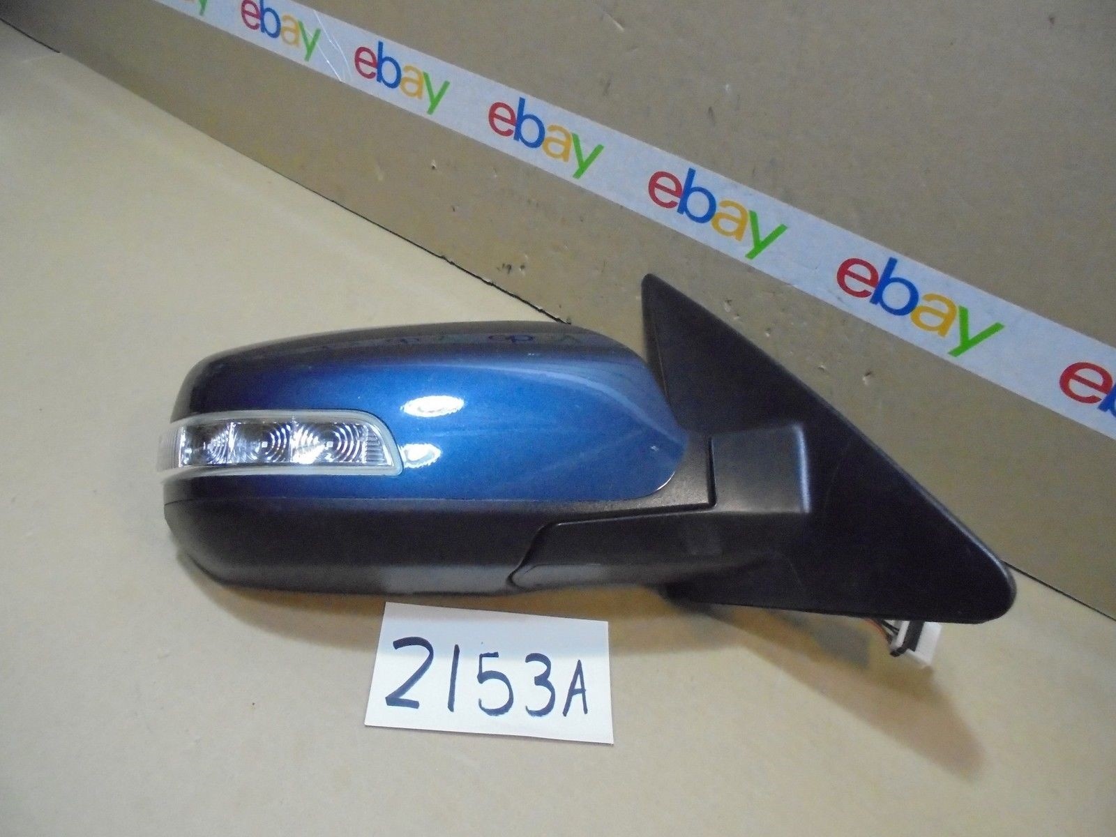 11 12 13 Kia Sorento PASSENGER side Mirror Used Power Blue Color #2153-A