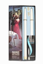 VINTAGE RONSON VARAFLAME BUTANE GAS CANDLE STICK SET IN ORIGINAL BOX WHITE/GOLD