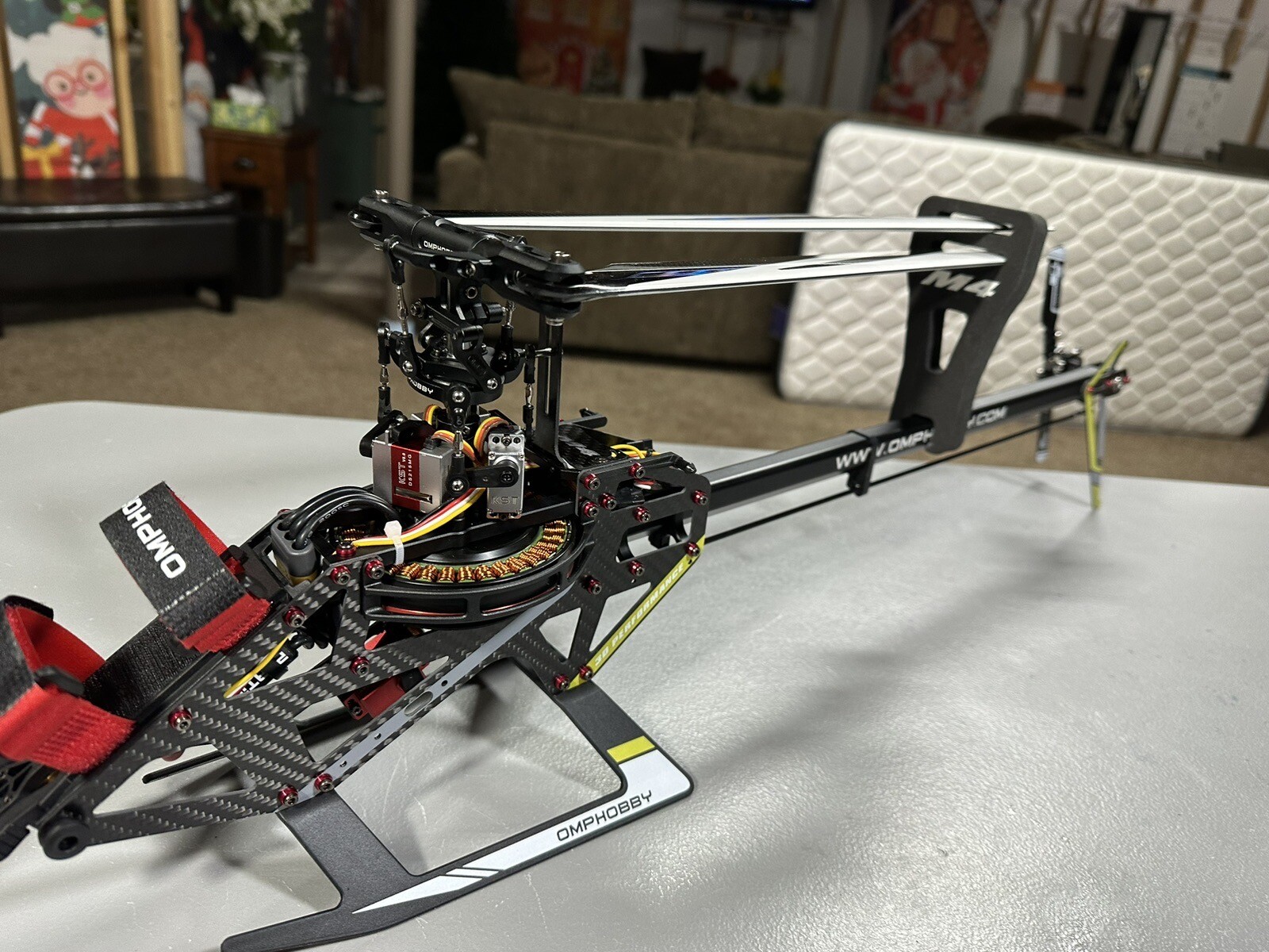 OMP M4. Align Trex 470sz. RC Helicopter Used. In Great Shape. No FBL